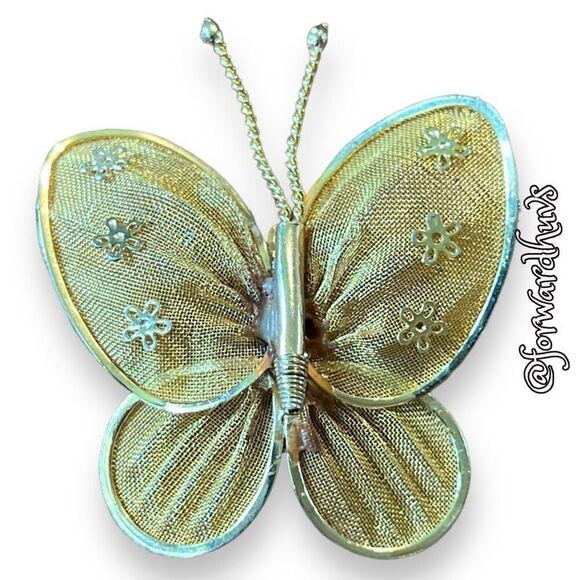 Bundle Sale 3 for $15 | Mesh Gold Tone Hand Crafted Butterfly Brooch - Picture 7 of 8